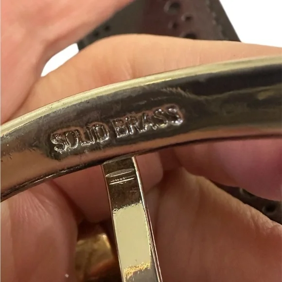Allen Edmonds Manastee Brown Leather Dress Belt brass silver buckle like new 44 - Picture 5 of 5